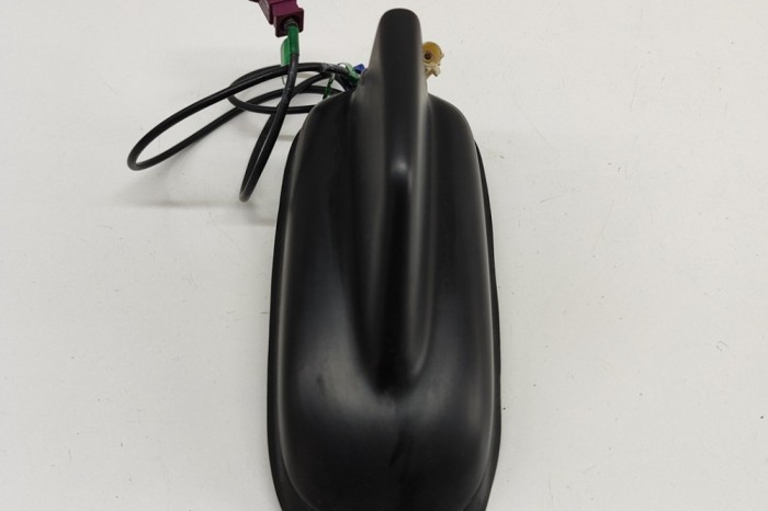 Antena VW POLO 6R, 6C 2011 OEM: 6R0035501C | 29013909