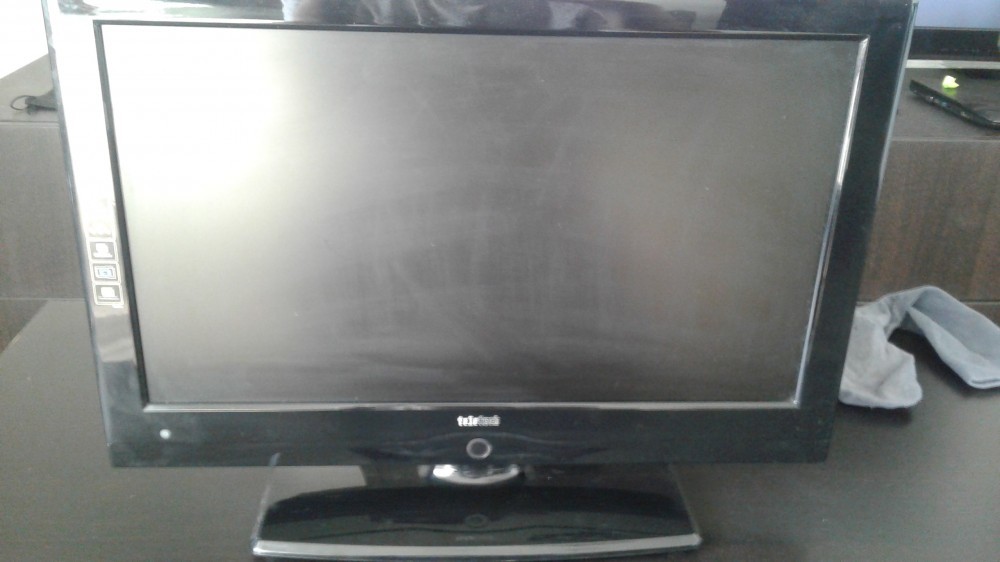 Televizor LED Teletech diagonala 48cm | arhiva Okazii.ro
