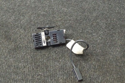 Filtru de antena TESLA MODEL S 2014 OEM: 1012002-01-B 11540050 foto