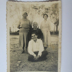Mini fotografie colectie familie de tigani din anii 30