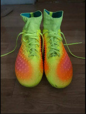 Ghete Fotbal NIKE Magista foto