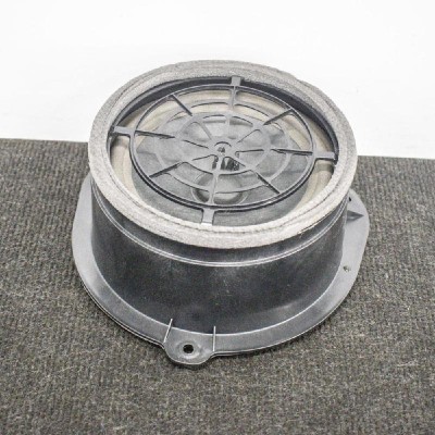 Difuzor ușă st&amp;acirc;nga spate AUDI Q7 4M 2016 OEM: 4M0035411,90016438104 10044764 foto