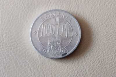 Rom&amp;acirc;nia - 1000 lei (2001) monedă s387 foto