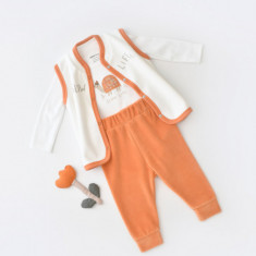 Set 3 piese Broscuta cu body, pantalonasi si vestuta din 80%bumbac organic si 20% poliester - Portocaliu, BabyCosy (Marime: 6-9 luni)