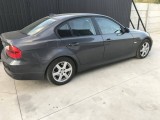 Dezmembrez BMW E90 320i motor N43 130000mile,an 2008