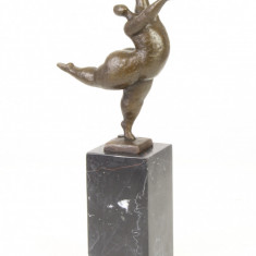 Nud modern- statueta din bronz pe un soclu din marmura SL-99