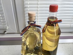 Palinca de prune foto