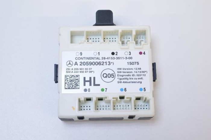 Modul de control ușă st&acirc;nga spate MERCEDES-BENZ C T-Model S205 2015 OEM: A2059006213,A2059010507,A2229028708 2249099