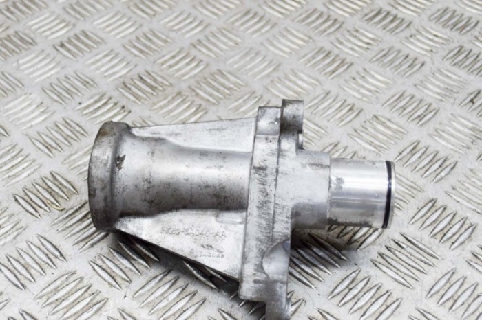 Suport planetara JAGUAR F-PACE X761 2016 OEM: HK83-3A040-AA 15927475