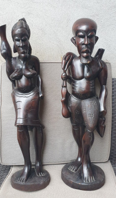Pereche de statuete unicat sculptate hand made din lemn abanos, 73 cm inaltime foto