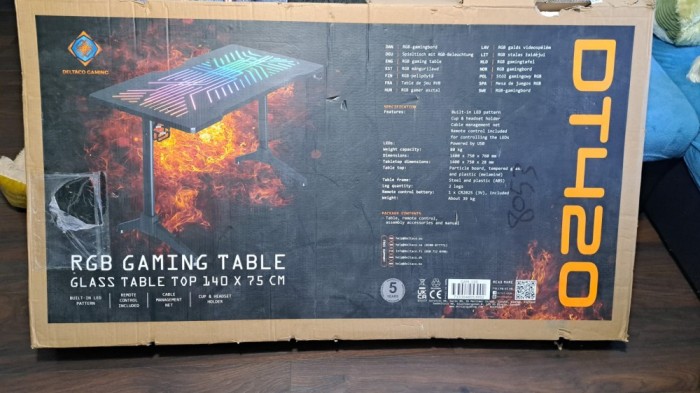 Birou Gaming Deltaco RGB DT420