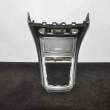 Ornament schimbător de viteze MERCEDES-BENZ GLA X156 2017 OEM: 05176100540517610038 2720664