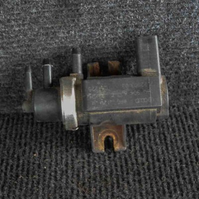 Supapa solenoid VW TRANSPORTER V T5 Minibus / passenger 2006 OEM: 1J0906627C 2260239 foto