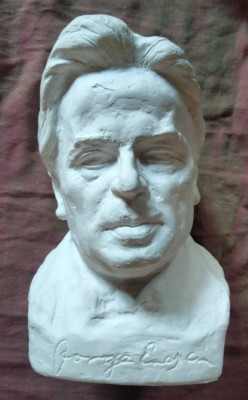 Statueta bust George Enescu 19 august 1881 - 4 mai 1955 foto