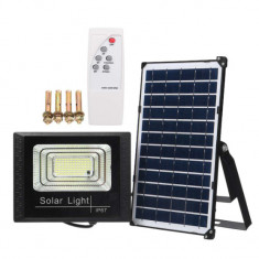 Proiector LED 100W cu panou solar si telecomanda