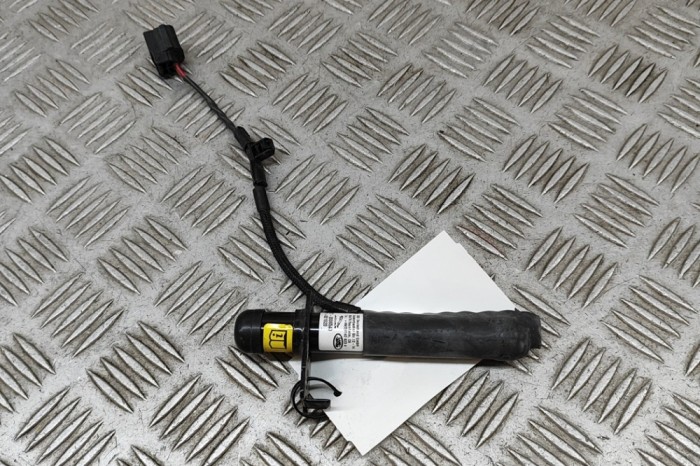 Actuator balama capota JAGUAR I-PACE X590 2018 OEM: J9C3-16E634-AC | 31716364