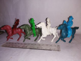 Bnk jc Lido lot 4 figurine plastic cowboy calare (2)