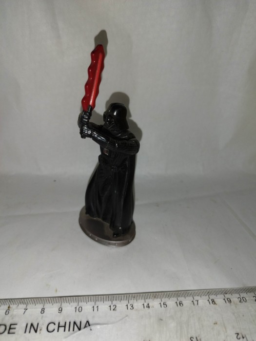 bnk jc Burger King Star Wars 2005 - Darth Vader