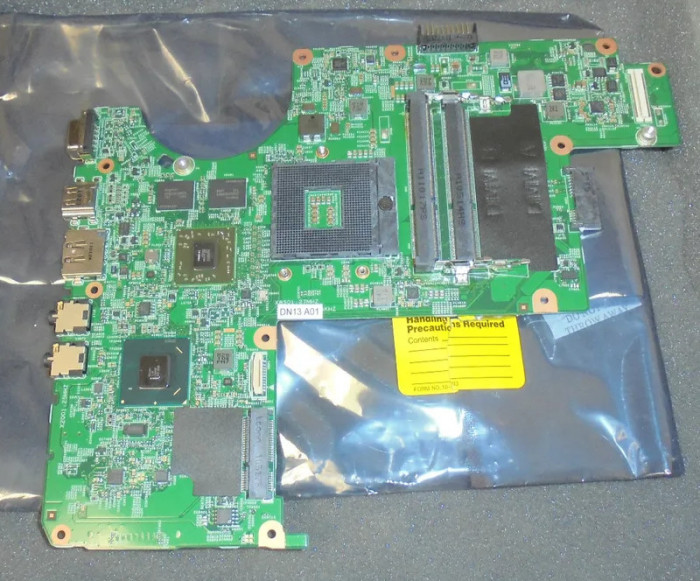 Placa de baza Laptop Dell Vostro 3350 Intel