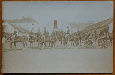 Nunta in curtea Scolii de Infanterie , interbelica foto