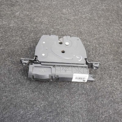 &amp;Icirc;ncuietoare haion BMW 3 F30, F80 2014 OEM: 4825342,918064 10008648 foto