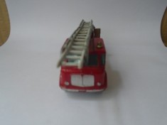 bnk jc Matchbox K-15 Merryweather Fire Engine