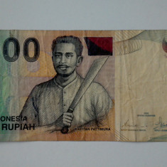 BANCNOTA INDONEZIA1000 RUPII 2000