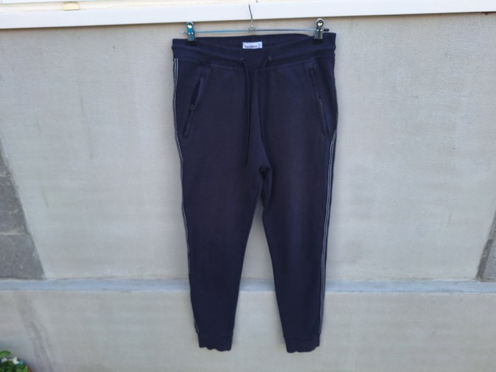 **Pull&amp;Bear Blue | talie 78 cm | pantaloni sport, barbat | 38 - 40 | M