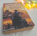 Shadow of a Dark Queen ☆Raymond E. Feist☆