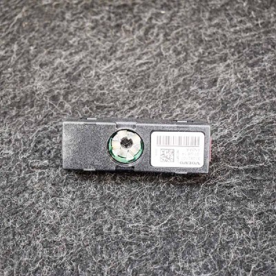 Amplificator de antena VOLVO V40 Hatchback 2015 OEM: 31282107 3250675 foto