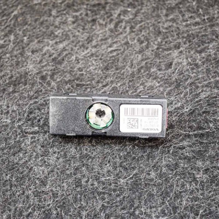 Amplificator de antena VOLVO V40 Hatchback 2015 OEM: 31282107 3250675