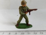 bnk jc Starlux - militar cu pistol mitraliera