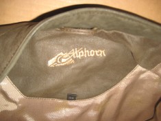 A846-Haina piele vanator Germania piele, marimea 54 stare buna. Marca AlpHorn-Cornul Alpilor, culoare maro.