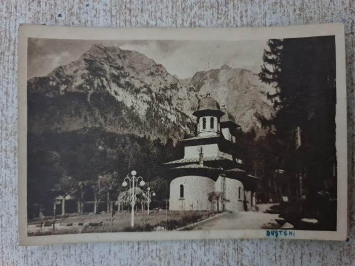 Bușteni - Biserica ortodoxa.