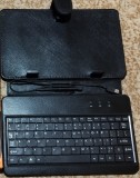 HUSA CU TASTATURA