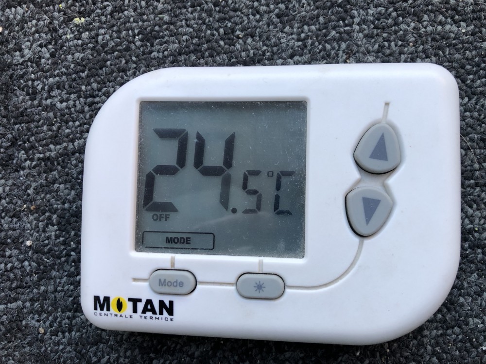 Termostat Motan pt Centrala Termica Thermostat digital WT190 Ecran LCD |  arhiva Okazii.ro