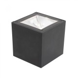 Lampa solara, montare pe perete