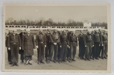 DETASAMENT DE STRAJERI PE CAMPUL DE PREGATIRE , CARTE POSTALA A, ANII &amp;#039;30 foto