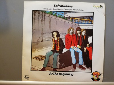 Soft Machine &amp;ndash; At The Beginning (1980/Oxford/Italy) - Vinil/Vinyl/NM foto
