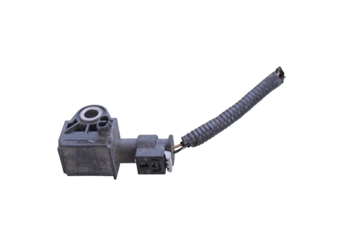 Senzor de impact st&acirc;nga față SSANGYONG KORANDO 2018 OEM: 8627034010 25642700