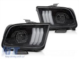 Set de faruri de tuning potrivit pentru Ford Mustang 2004-2009 cu baza neagra Performance AutoTuning