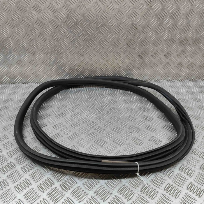 Garnitura ușă dreapta față BMW iX1 U11 BEV 2023 OEM: 9451505