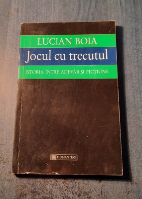 Jocul cu trecutul Lucian Boia foto