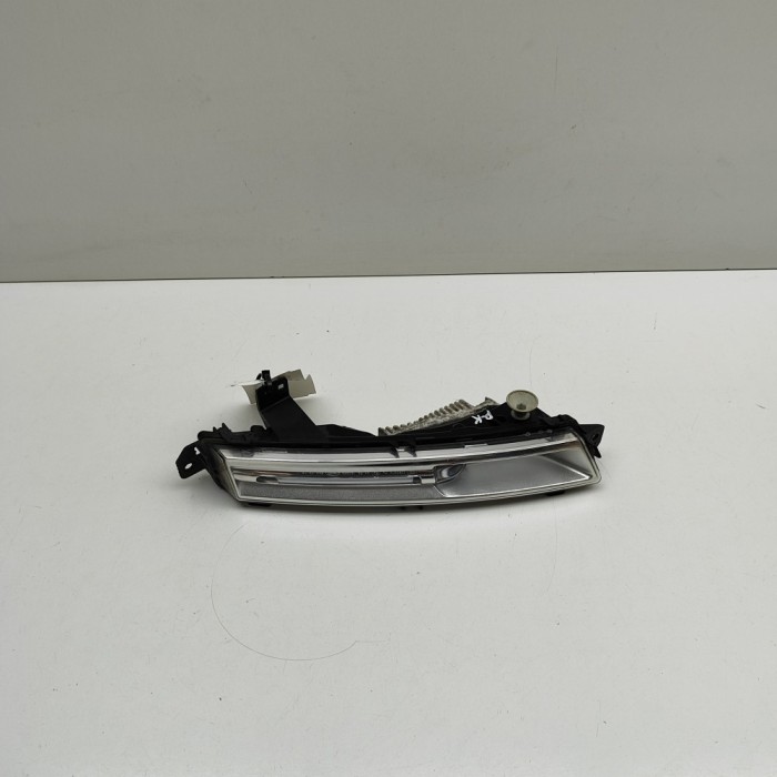 Proiector ceață st&acirc;nga față JAGUAR F-PACE X761 2018 OEM: HK83-15201-AD 32798412