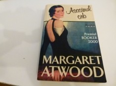 Asasinul orb - Margaret Atwood,v