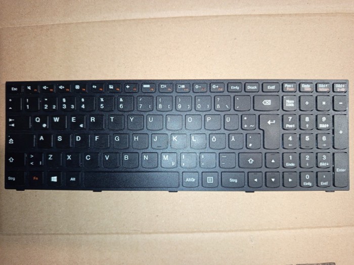 Tastatura laptop Lenovo B50 B50-30 B50-45 B50-70 B50-80 B51 B70 B71 E50 E51 G50 G50-30 G51 G70 M50 Z50-70 Z50-75 Z51 Z51-70 Z70 500-15ISK