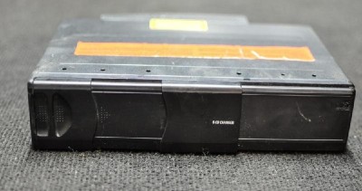 Magazie de CD-uri BMW 3 E90 2011 OEM: 9196669 2170004 foto