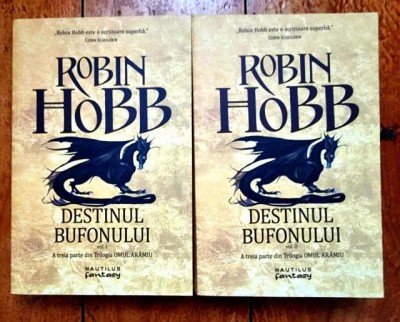 Robin Hobb - Destinul bufonului ( 2 vol. ) foto