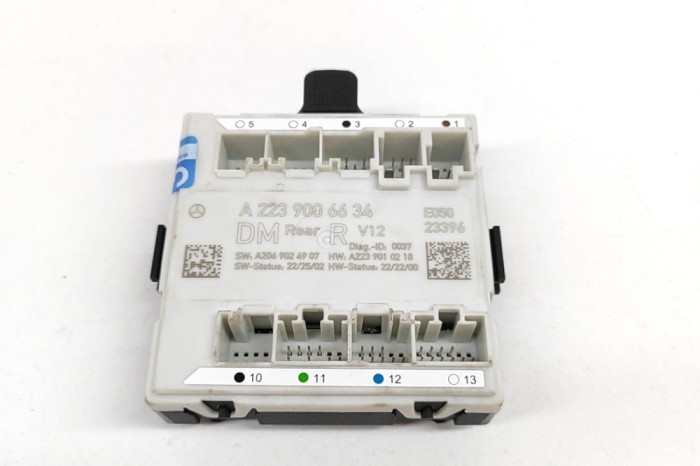 Modul de control ușă dreapta spate MERCEDES-BENZ C W206 2023 OEM: A2239006634,A2069024907,A2239010218 | 28033864