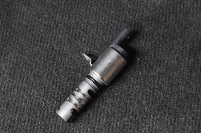 Senzor de poziție ax cu came VW JETTA MK6 162, 163 2016 OEM: 04E906455D 2141595